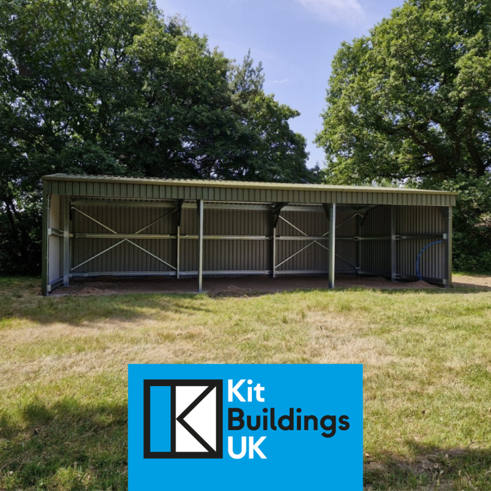 A three bay open store in green, useful for domestic, agricultural or industrial uses